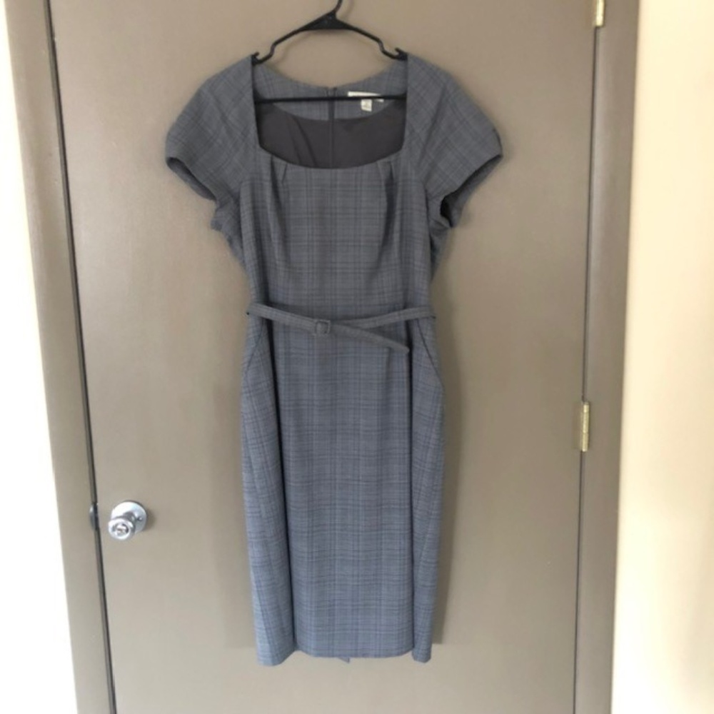 Banana Republic "Mad Men" Style Dress